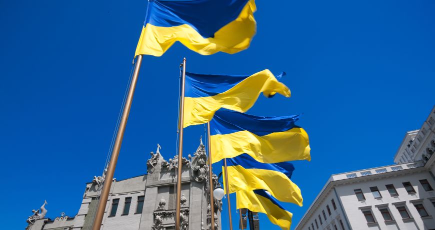 Nationalflagge der Ukraine ☆ Nationalfahnen vom ALLESDRUCKER